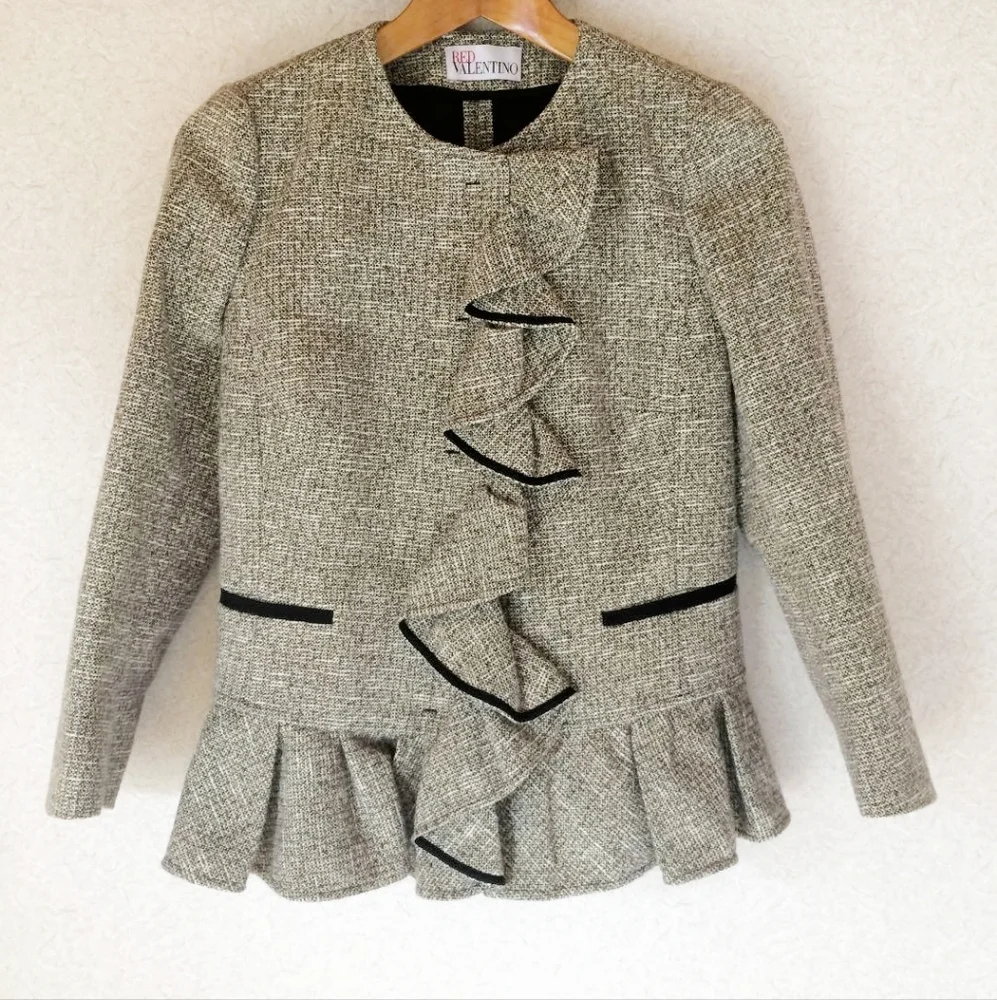 🚫SOLD - RED Valentino RARE Ruffled Tweed Blazer Jacket - Picture 13 of 14